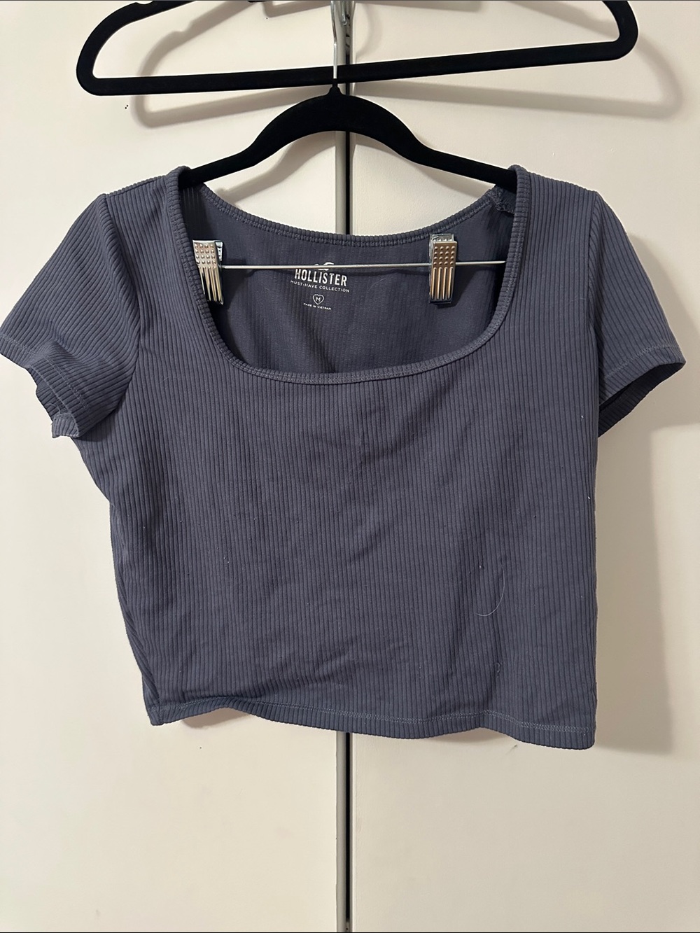 Hollister Ribbed Scoop Neck Short-Sleeve Crop Top - Slate